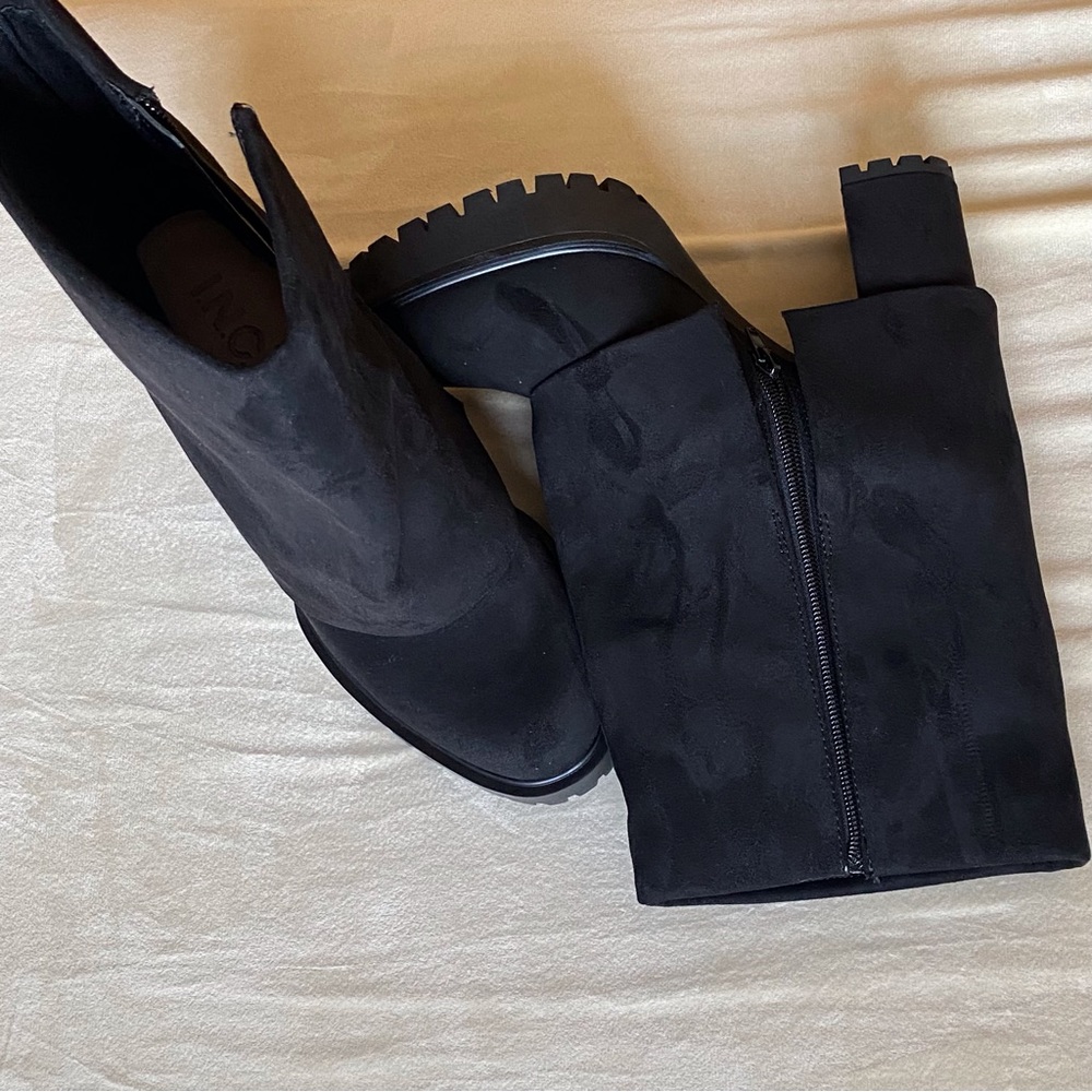 Fold Over Heel Boot